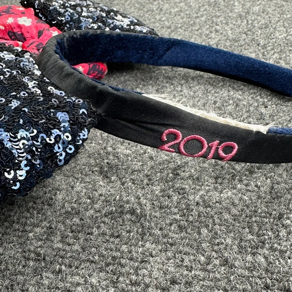 Disney Parks Minnie Classic Attractions Pink Bow Navy Blue‎ Headband Ears 2019
